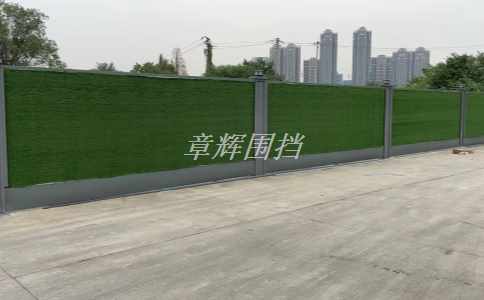 簡易圍擋的照明設(shè)施是否需要考慮夜間通行需求？