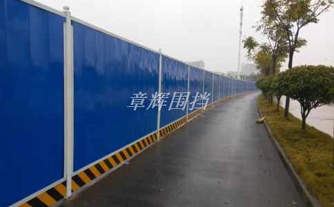 簡易圍擋的材料有哪些？